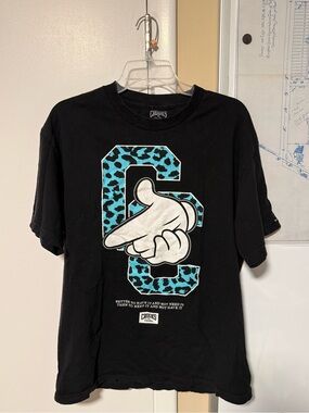 Vintage- CROOKS & Castles t shirt